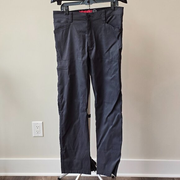 Wrangler ATG All Terrain Gear Cargo Pants – Size 36x32 (Set of 2: Black & Olive) - Picture 4 of 16